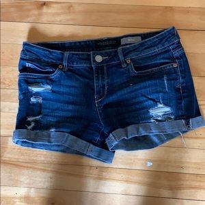 Ripped aéropostal denim shorts size 4